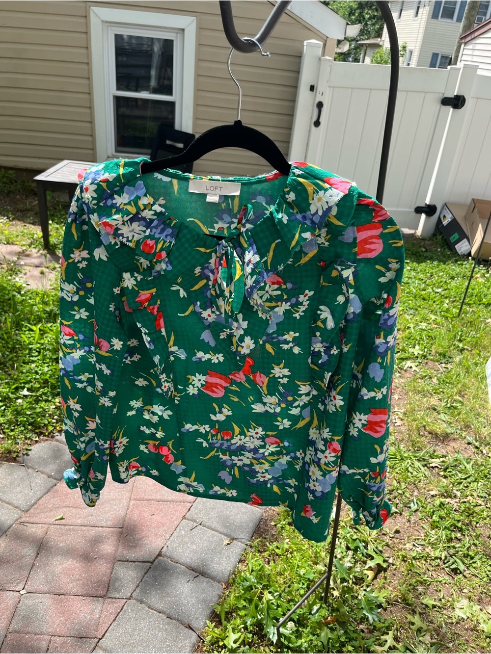 LOFT Green Floral Tie-Neck Blouse XXS